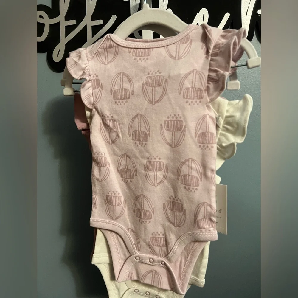 Cloud Island 3 pack Ruffle Sleeve Onesies NWT